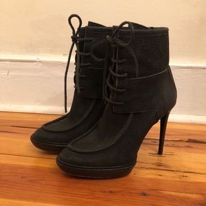 [Burberry] Prorsum Black Suede Ankle Booties 8